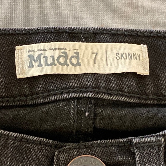 Mudd 7 Skinny grey and black embellishment jean - Picture 5 of 8